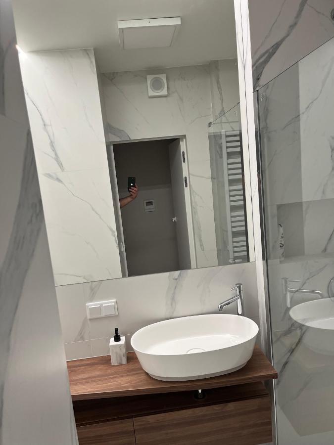 Warsaw Home Suites エクステリア 写真