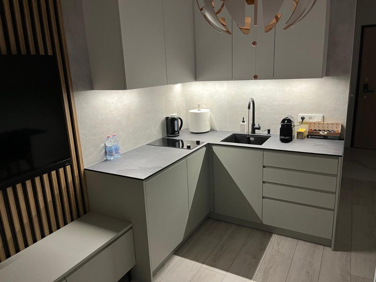 Warsaw Home Suites エクステリア 写真