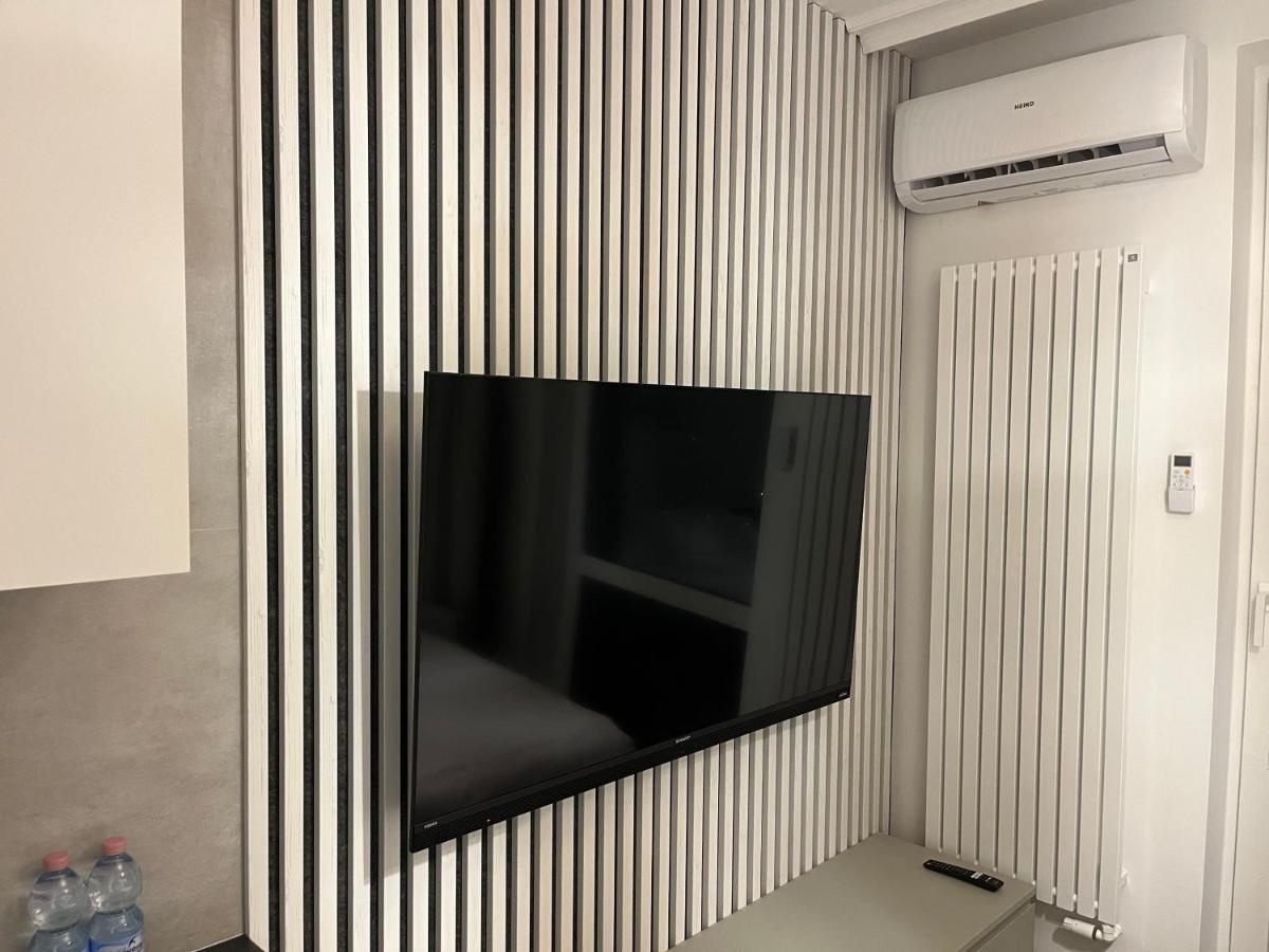 Warsaw Home Suites エクステリア 写真