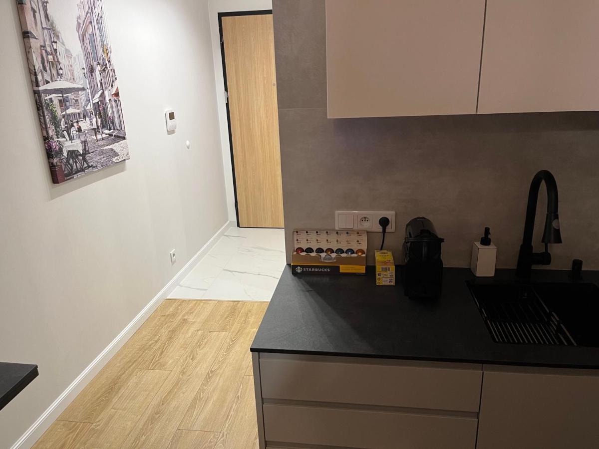 Warsaw Home Suites エクステリア 写真