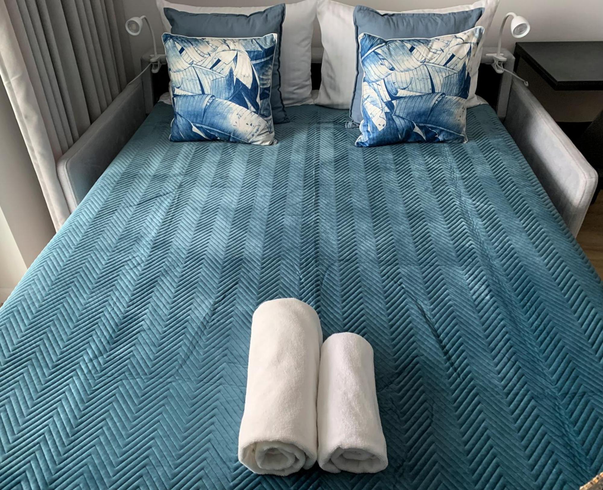 Warsaw Home Suites エクステリア 写真